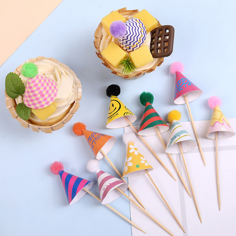 15/30Pcs Mini Party Hats Cake  – Party Hat Cone Bewertung und Preis